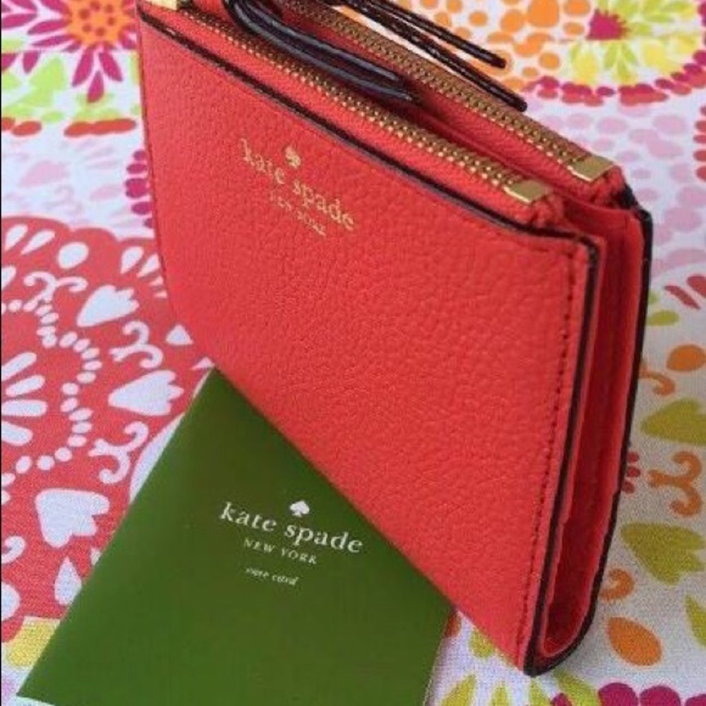 Kate Spade Malea Wallet Prickly Pear Red NWT
